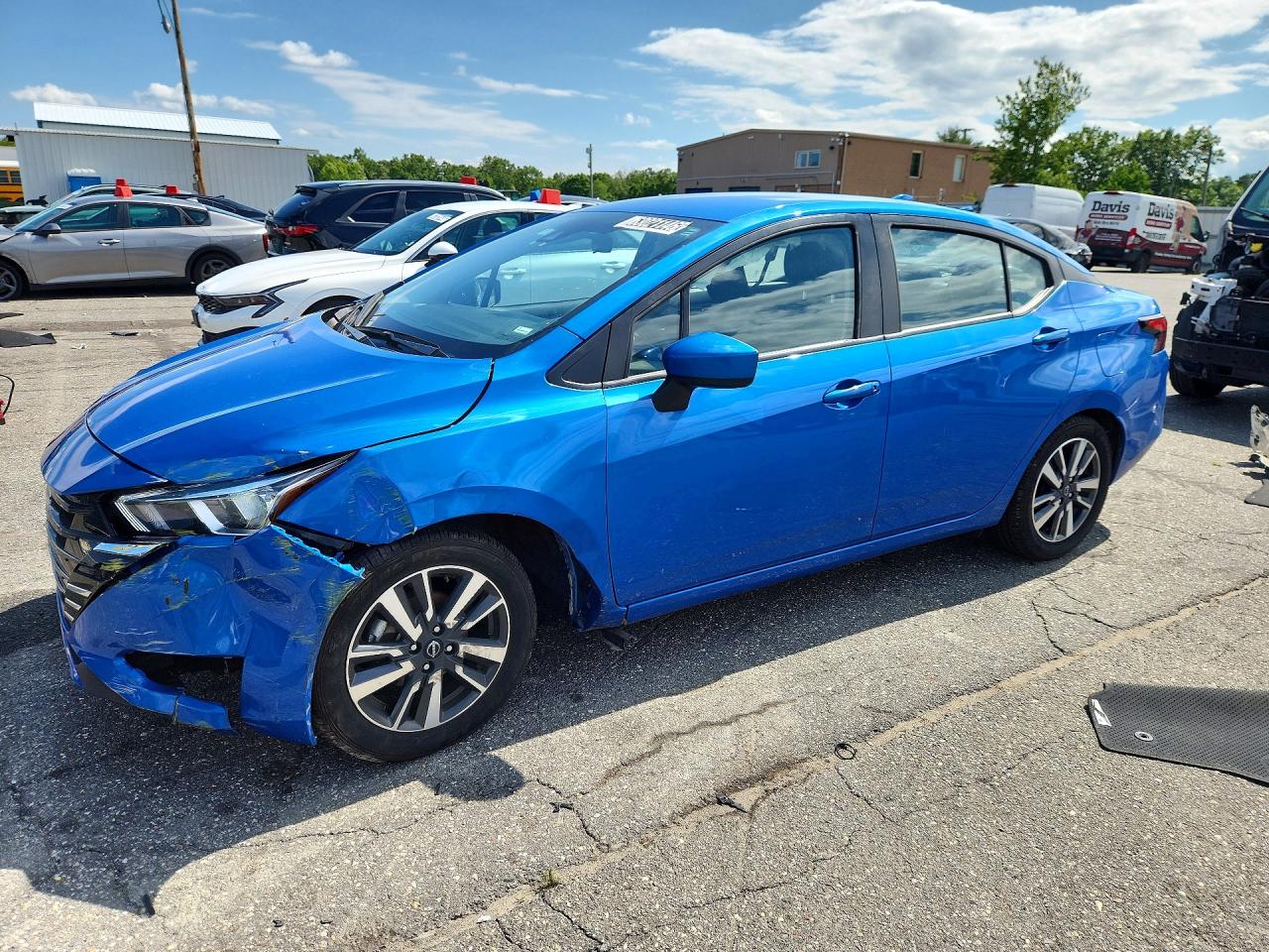 2024 NISSAN VERSA SV