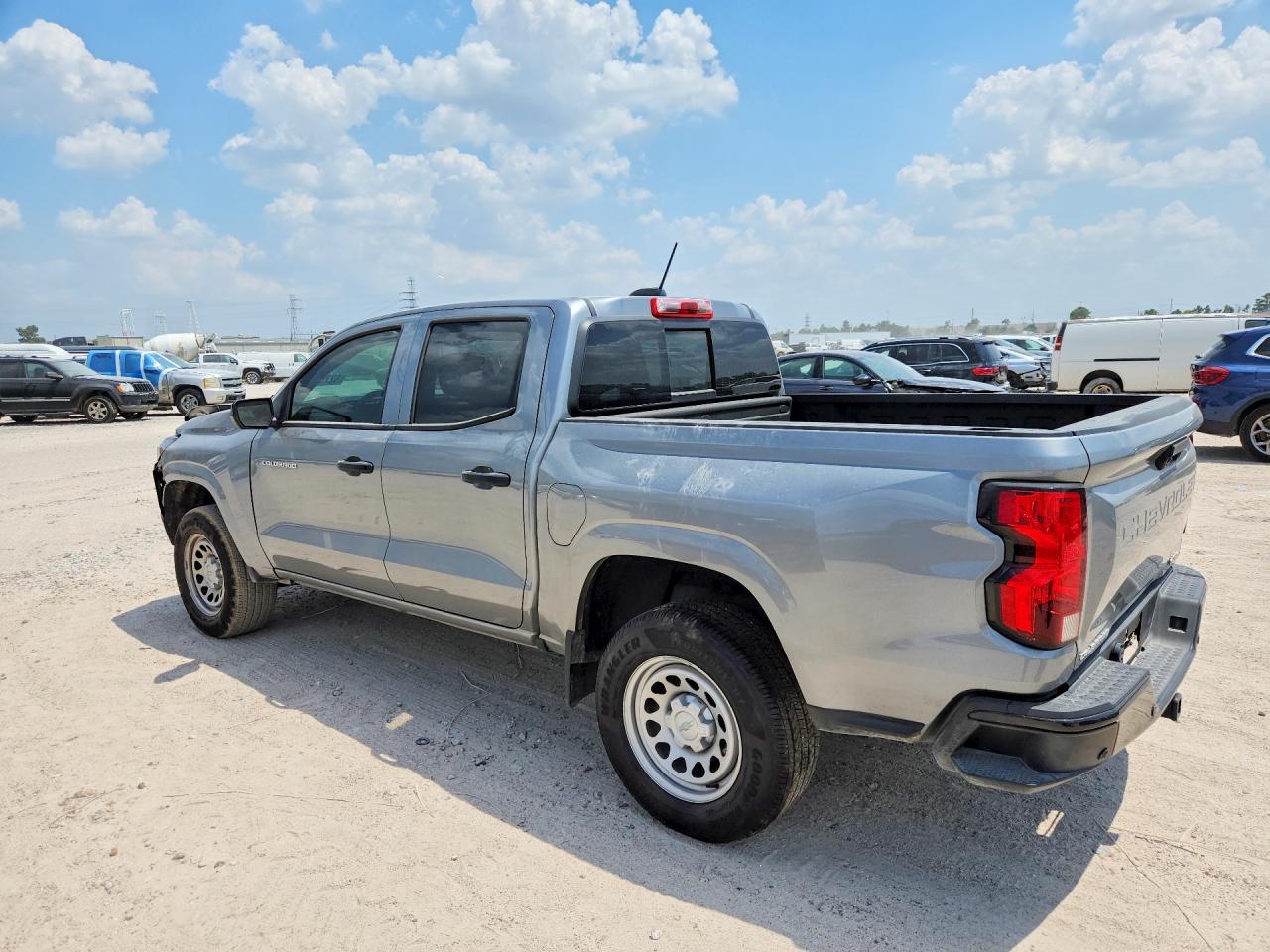 2026 CHEVROLET COLORADO — снимка 2