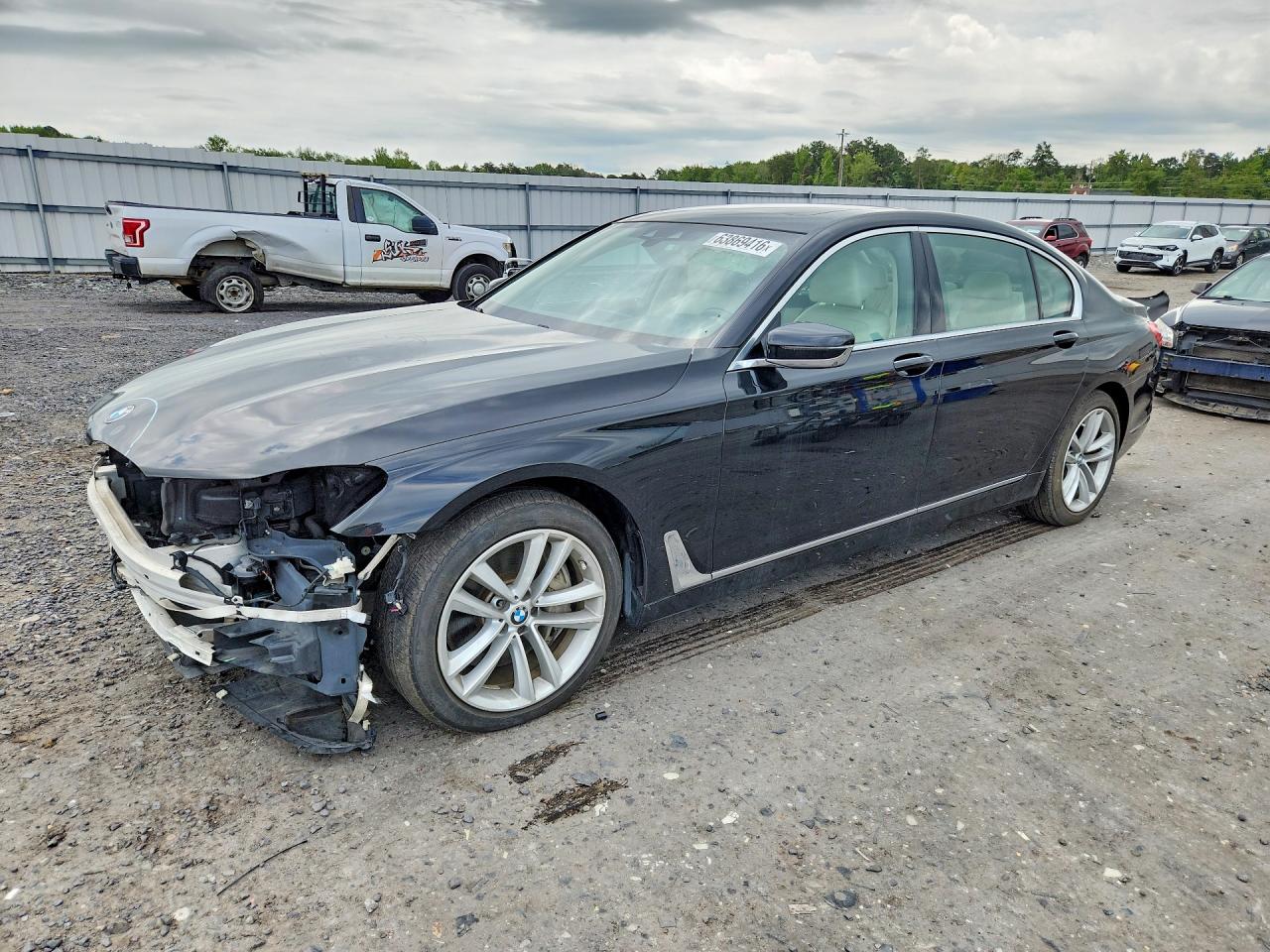2016 BMW 750 XI