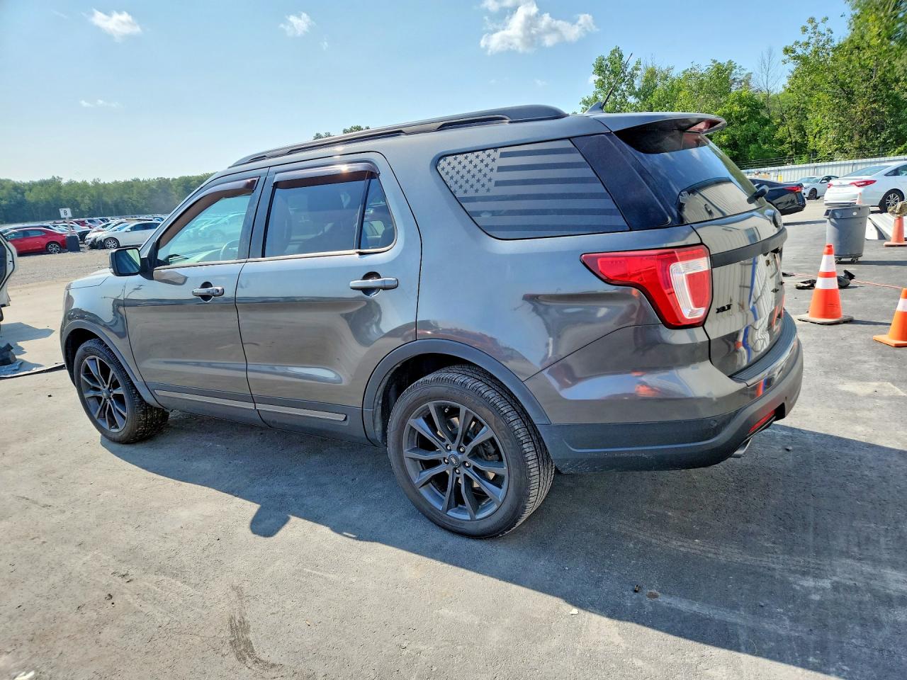 2019 FORD EXPLORER XLT — снимка 2