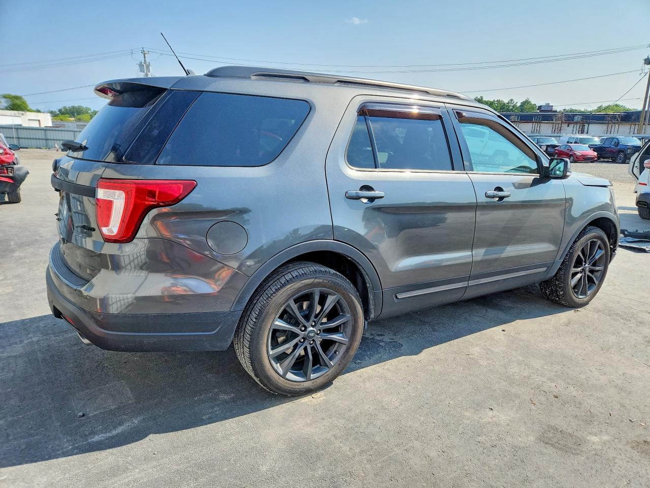 2019 FORD EXPLORER XLT — снимка 3