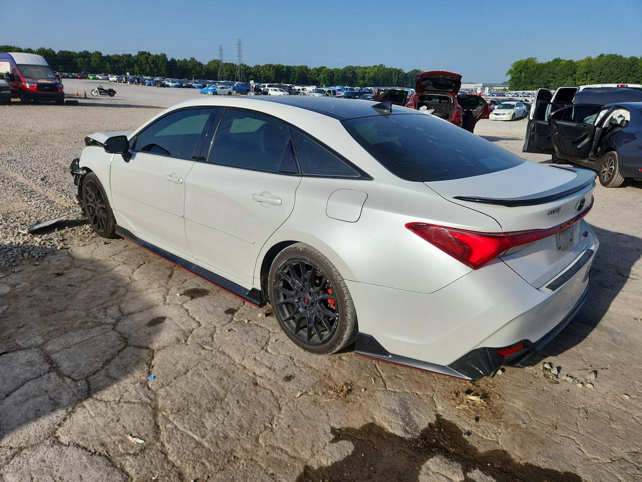 2021 TOYOTA AVALON TRD — снимка 2