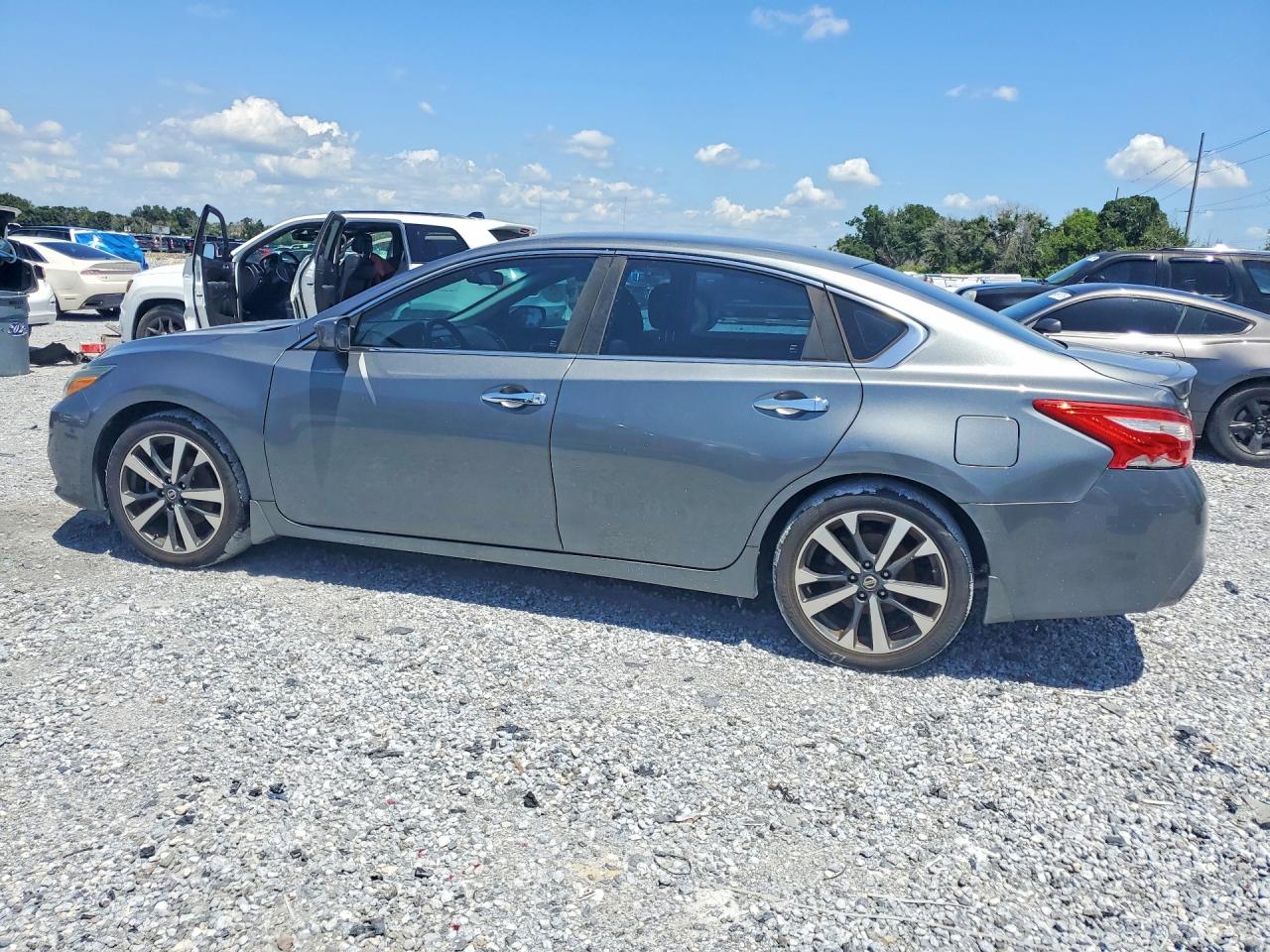 2016 NISSAN ALTIMA 2.5 SR — снимка 2