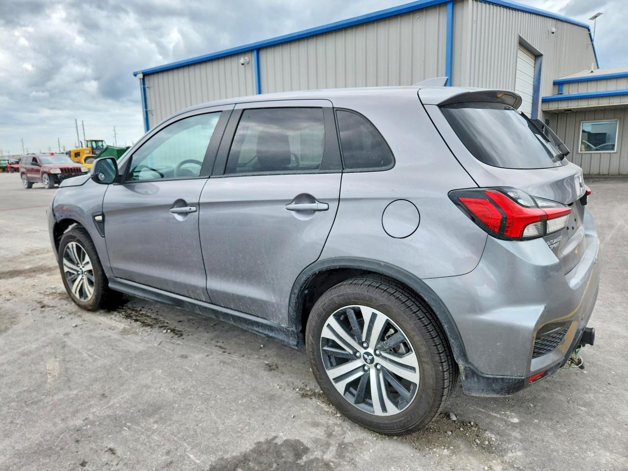 2020 MITSUBISHI OUTLANDER SPORT ES — снимка 2