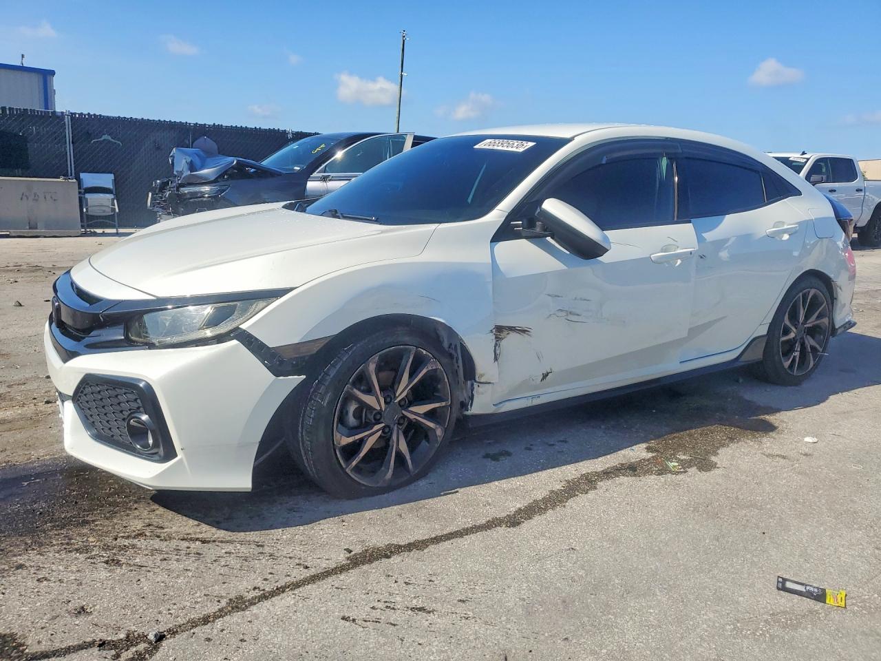 2018 HONDA CIVIC SPORT