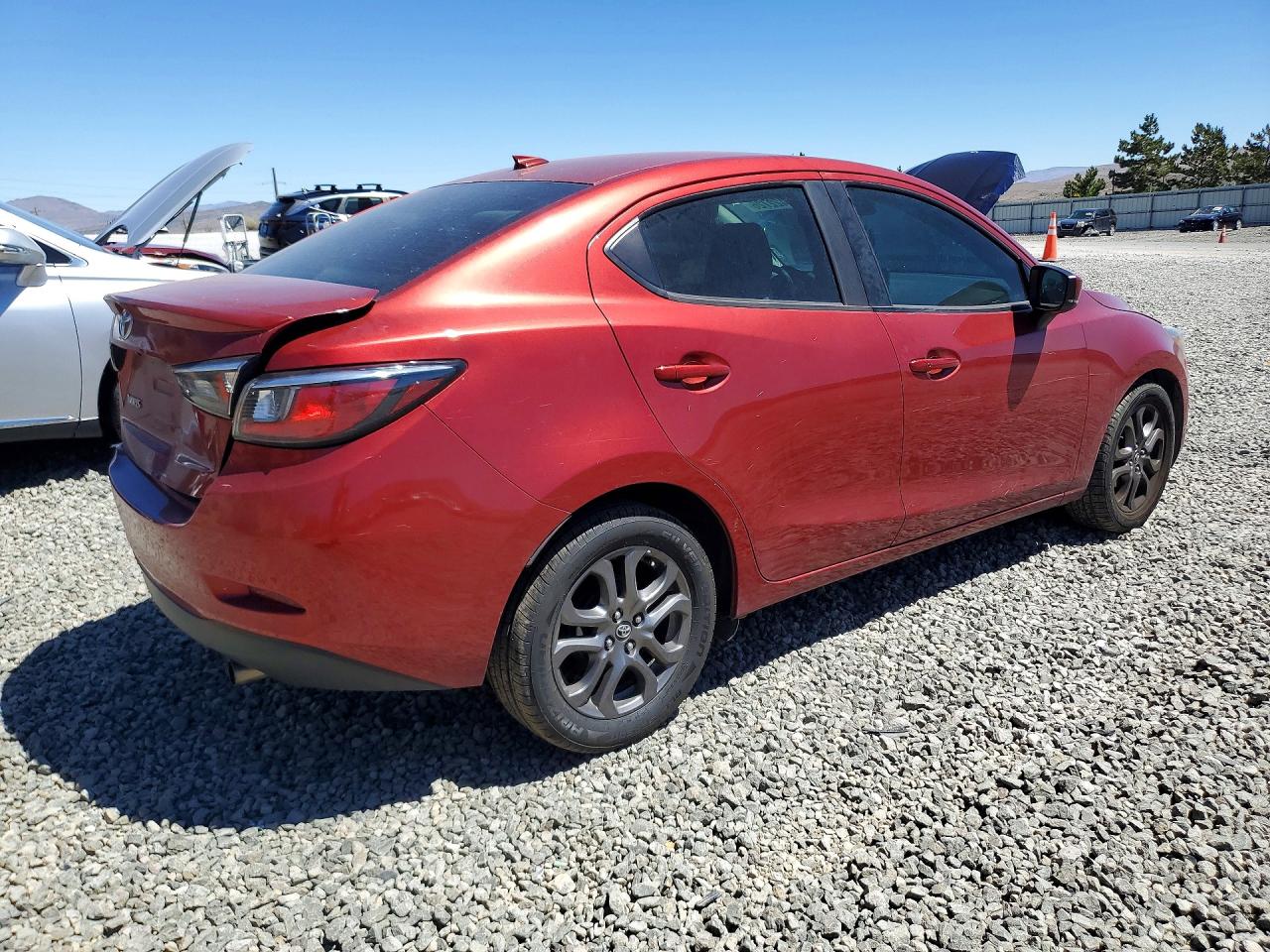 2019 TOYOTA YARIS LE — снимка 3
