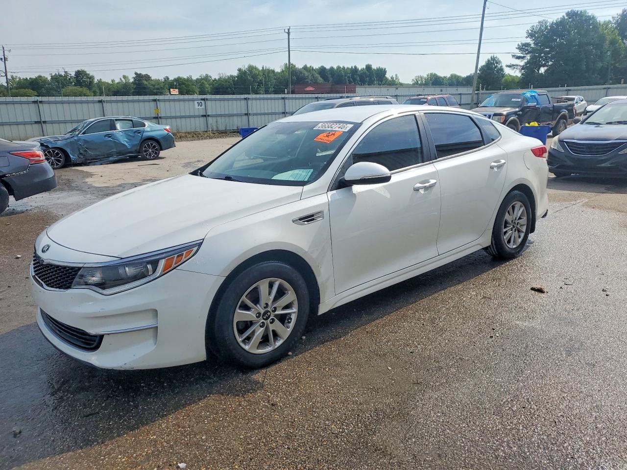2017 KIA OPTIMA LX