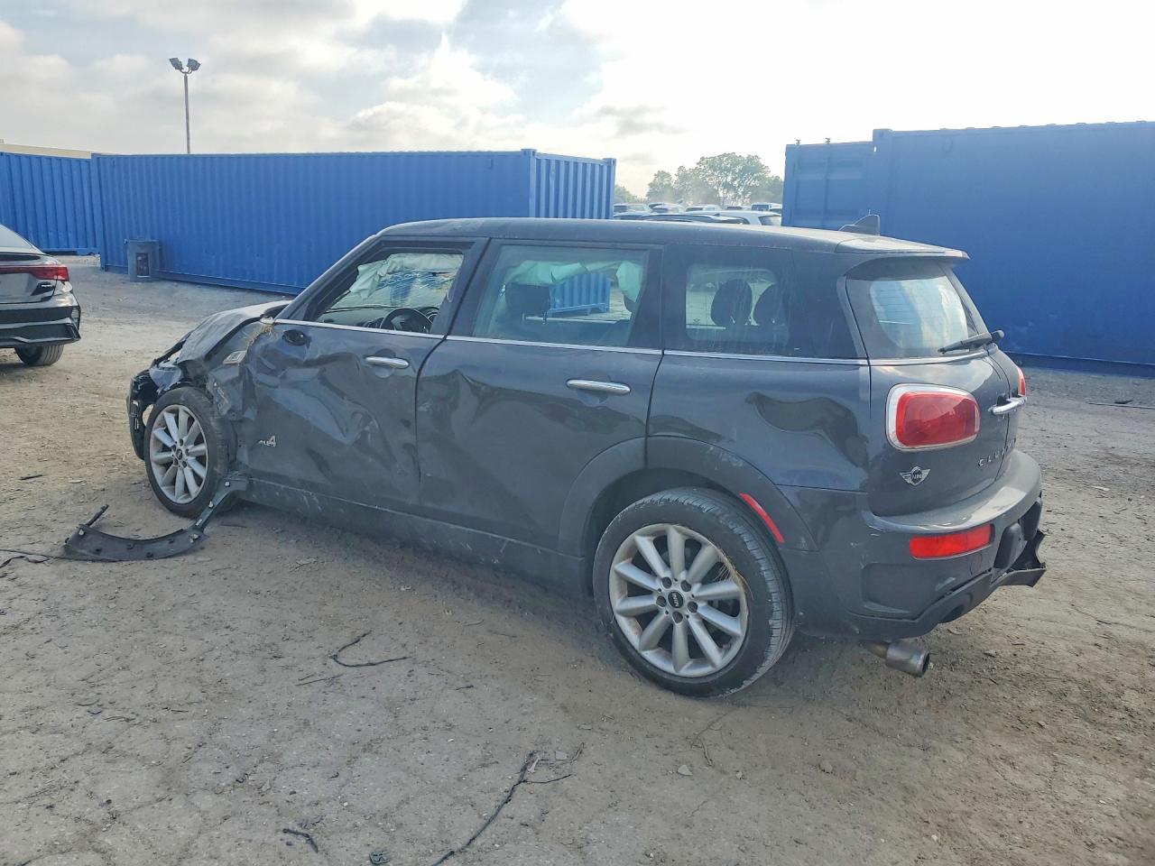 2017 MINI COOPER S CLUBMAN ALL4 — снимка 2