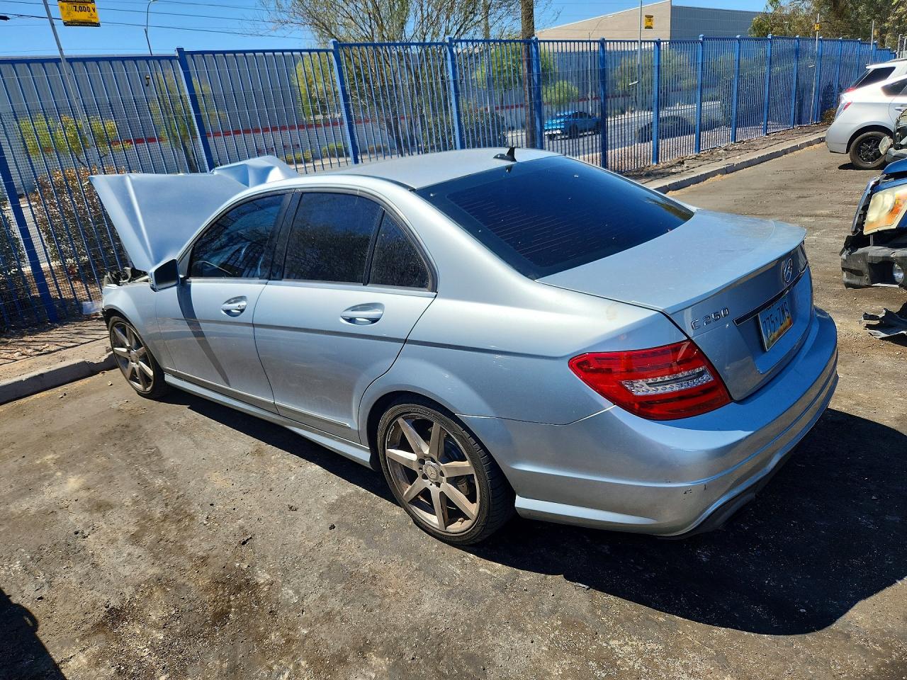 2013 MERCEDES-BENZ C 250 — снимка 2