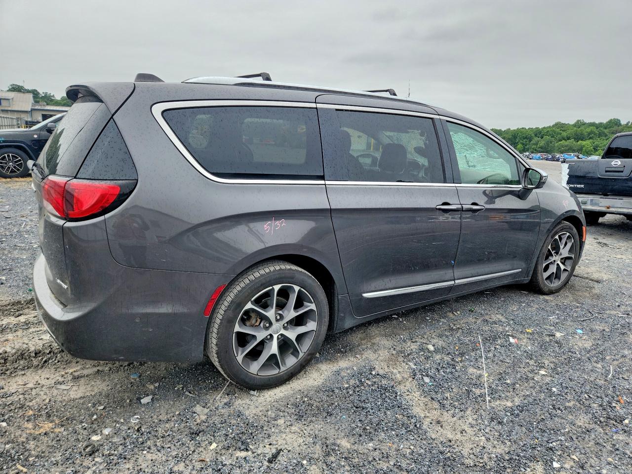 2018 CHRYSLER PACIFICA LIMITED — снимка 3