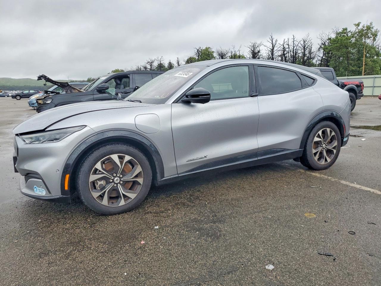 2021 FORD MUSTANG MACH-E PREMIUM