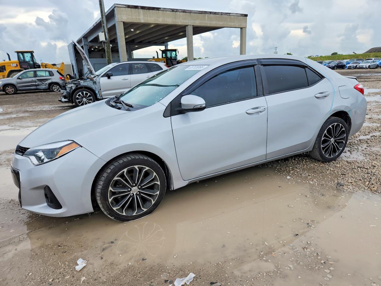 2015 TOYOTA COROLLA S PLUS