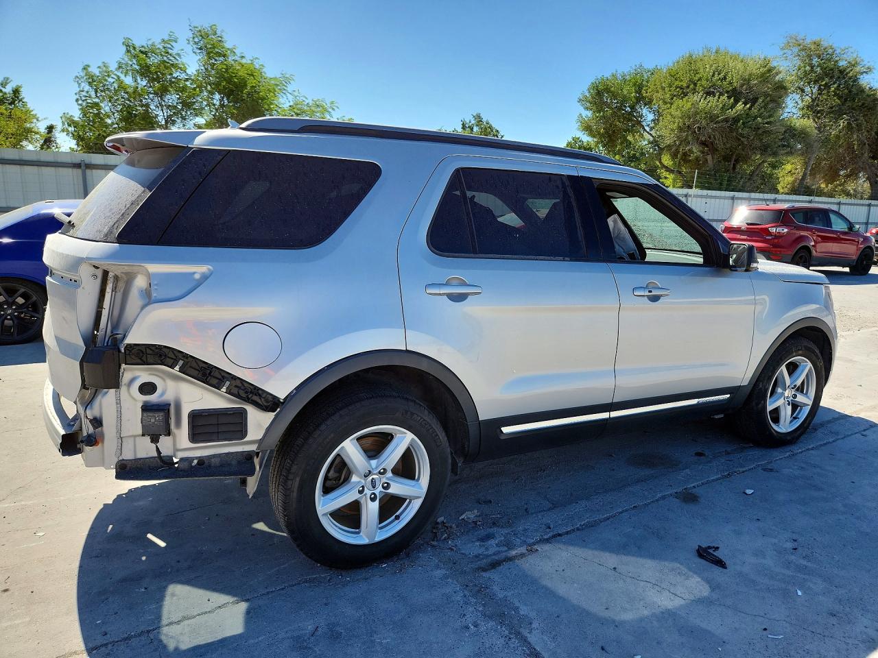 2019 FORD EXPLORER XLT — снимка 3