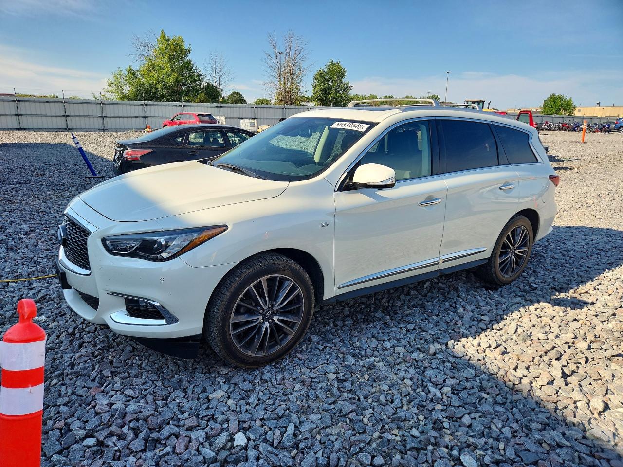 2017 INFINITI QX60 BASE