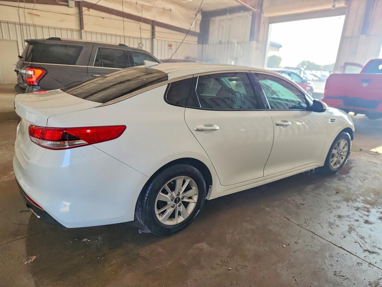 2018 KIA OPTIMA LX — снимка 3