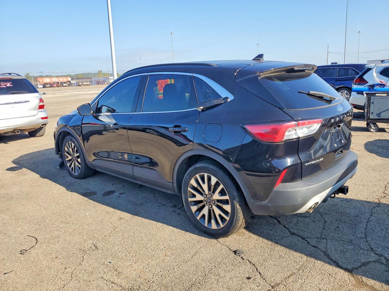 2020 FORD ESCAPE TITANIUM — снимка 2