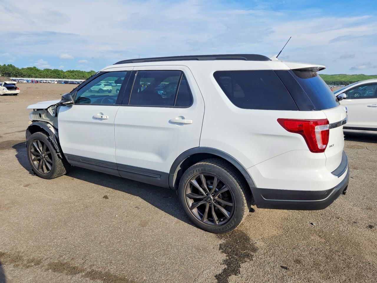 2018 FORD EXPLORER XLT — снимка 2