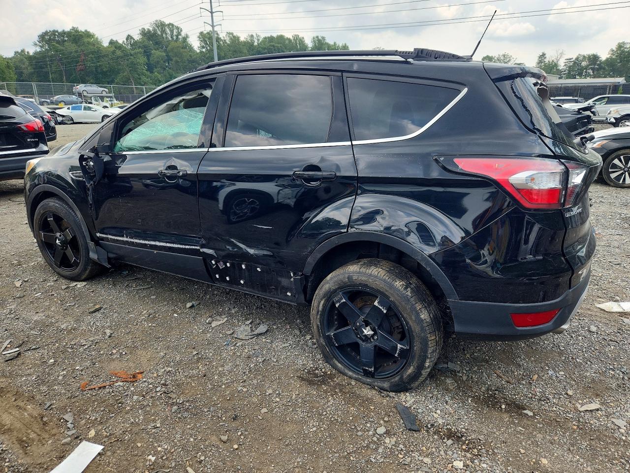 2018 FORD ESCAPE SE — снимка 2