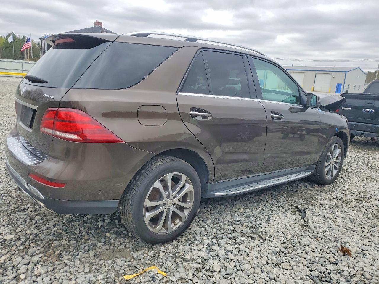 2017 MERCEDES-BENZ GLE 350 4MATIC — снимка 3