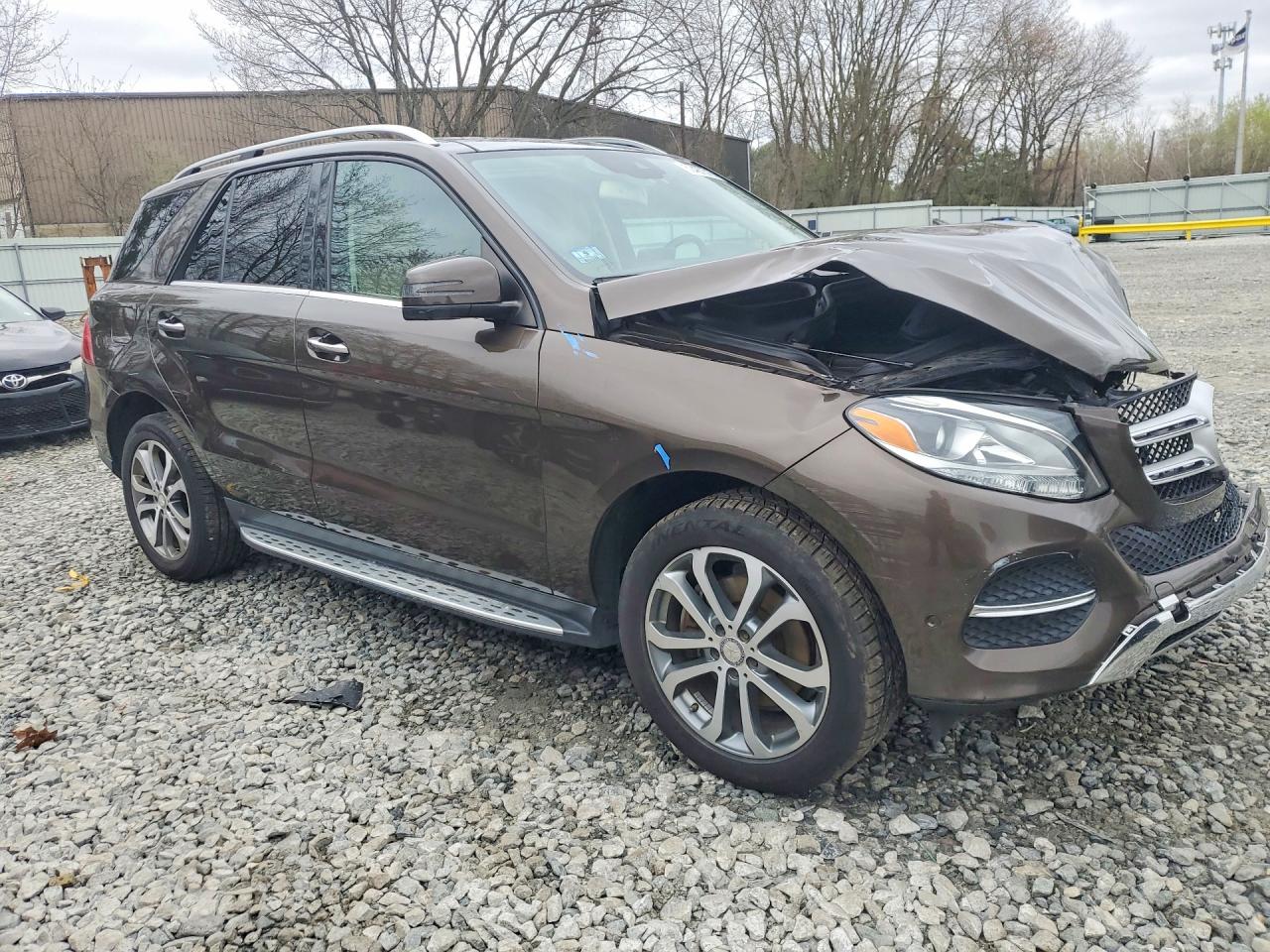2017 MERCEDES-BENZ GLE 350 4MATIC — снимка 4