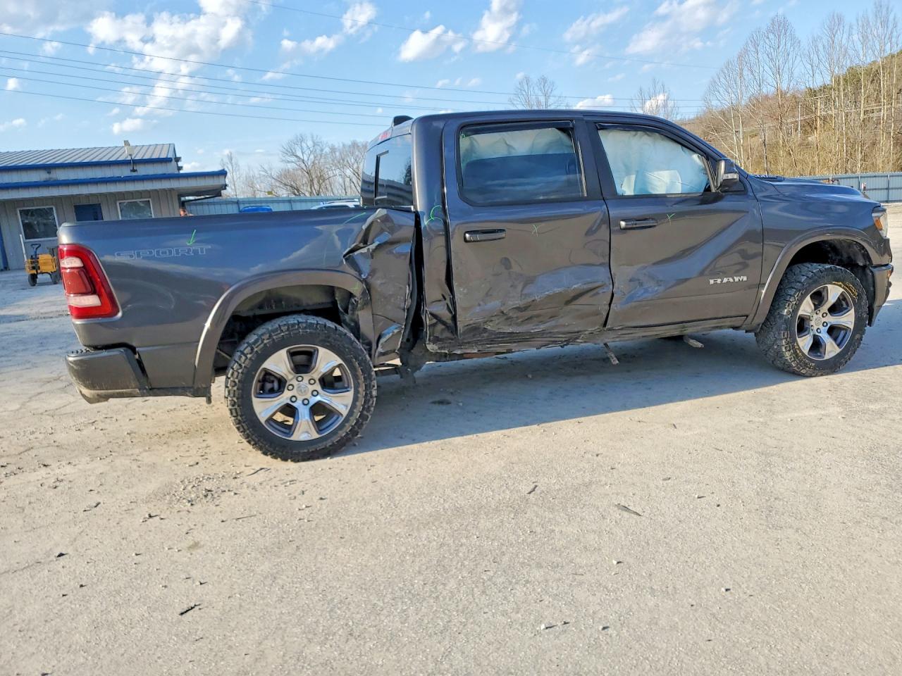 2020 RAM 1500 LARAMIE — снимка 3