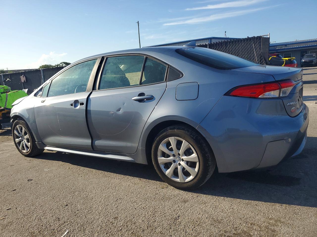 2022 TOYOTA COROLLA LE — снимка 2