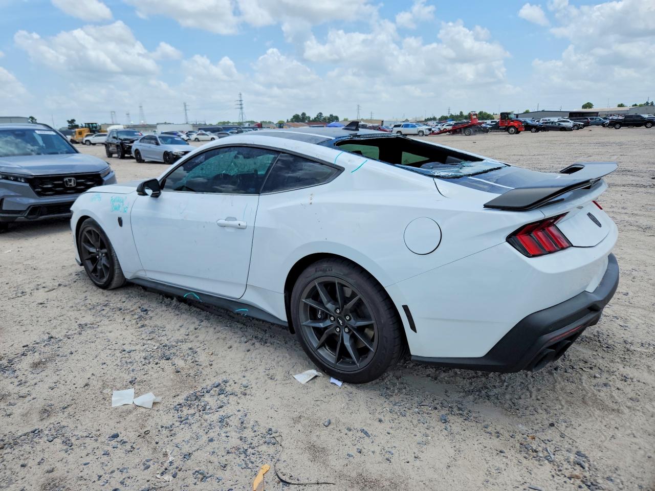 2024 FORD MUSTANG DARK HORSE — снимка 2