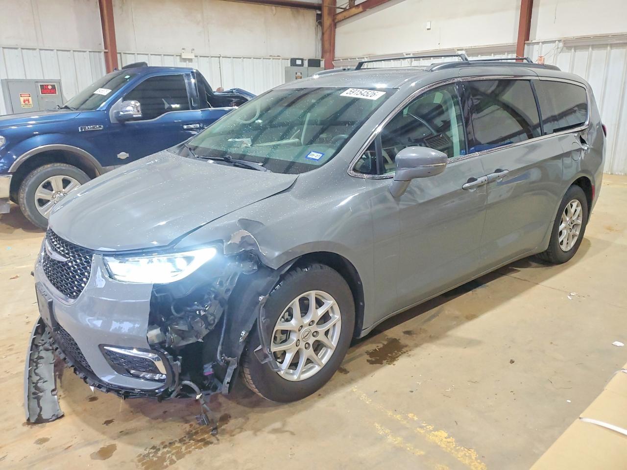 2022 CHRYSLER PACIFICA TOURING L