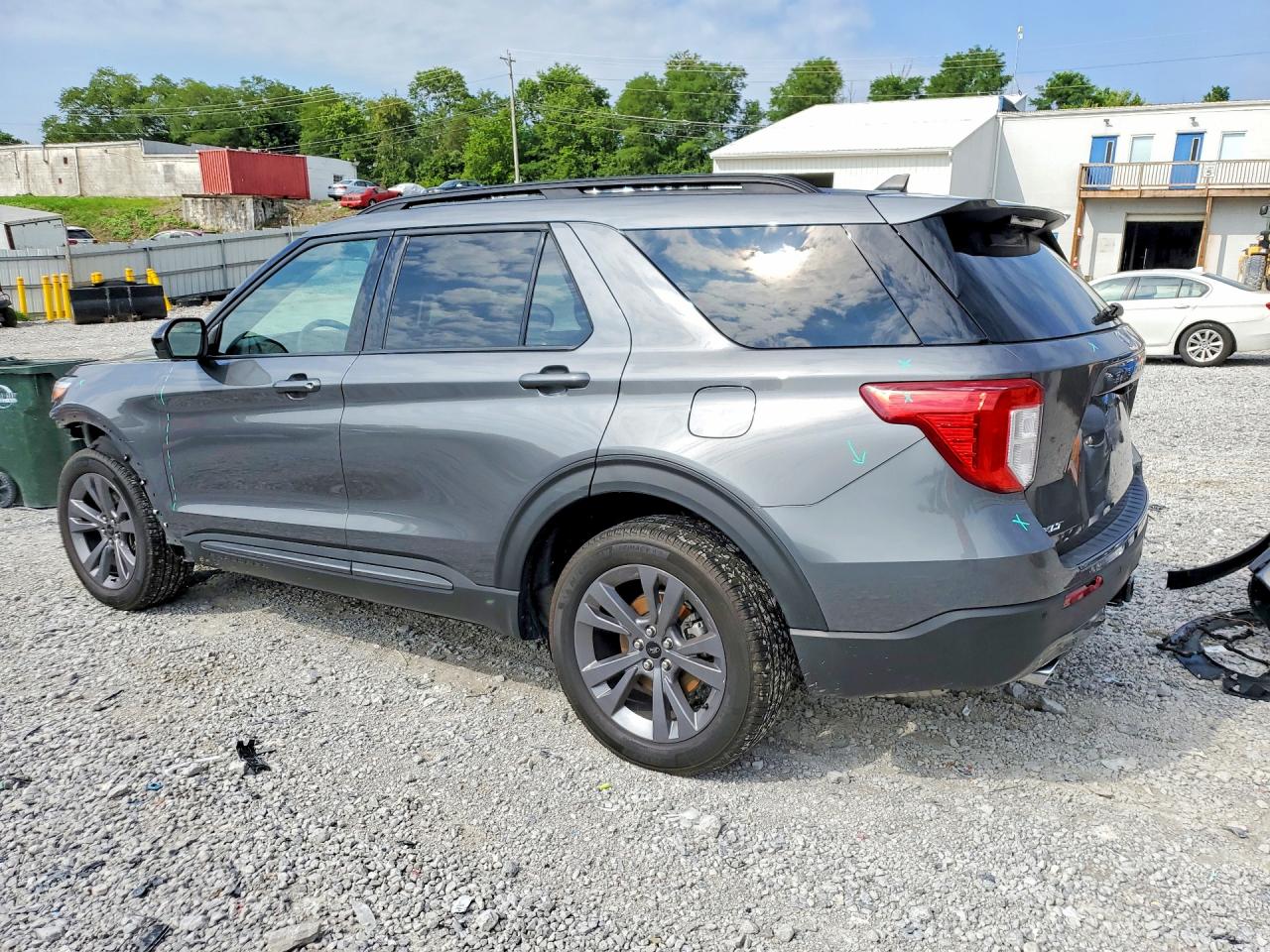 2023 FORD EXPLORER XLT — снимка 2