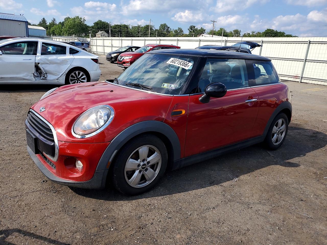 2018 MINI COOPER