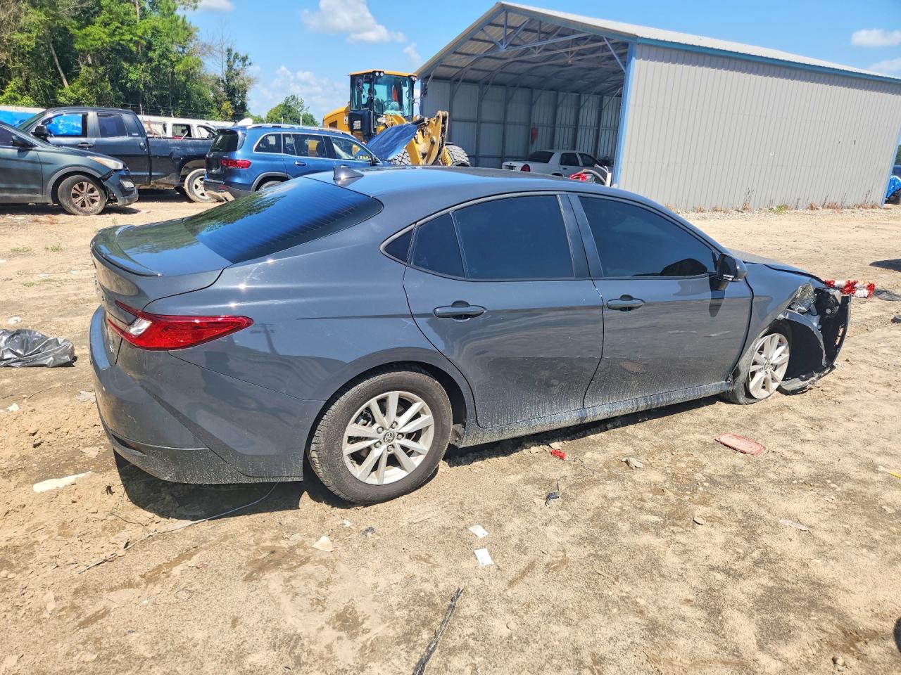 2025 TOYOTA CAMRY LE — снимка 3