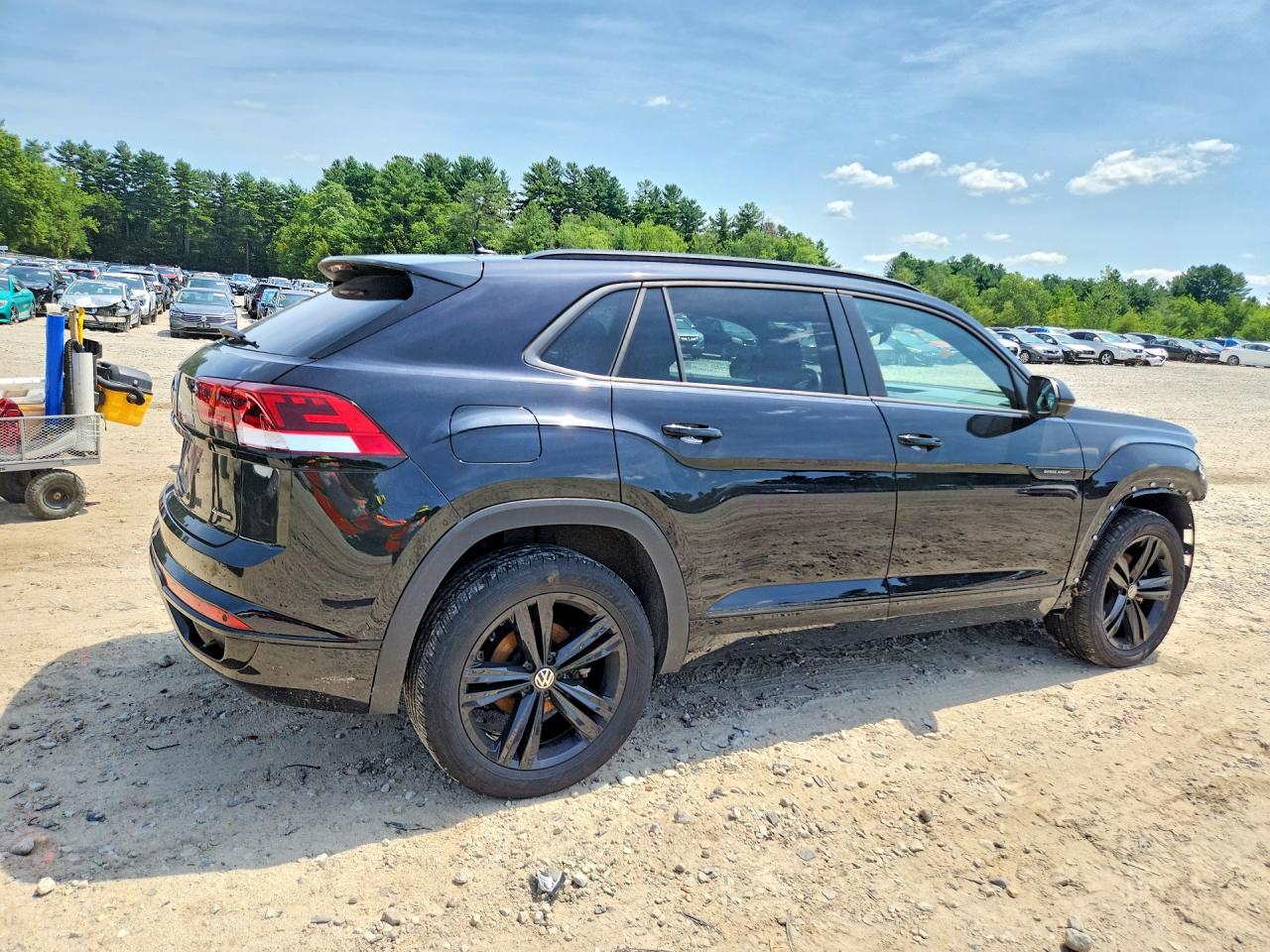 2023 VOLKSWAGEN ATLAS CROSS SPORT SEL R-LINE — снимка 3