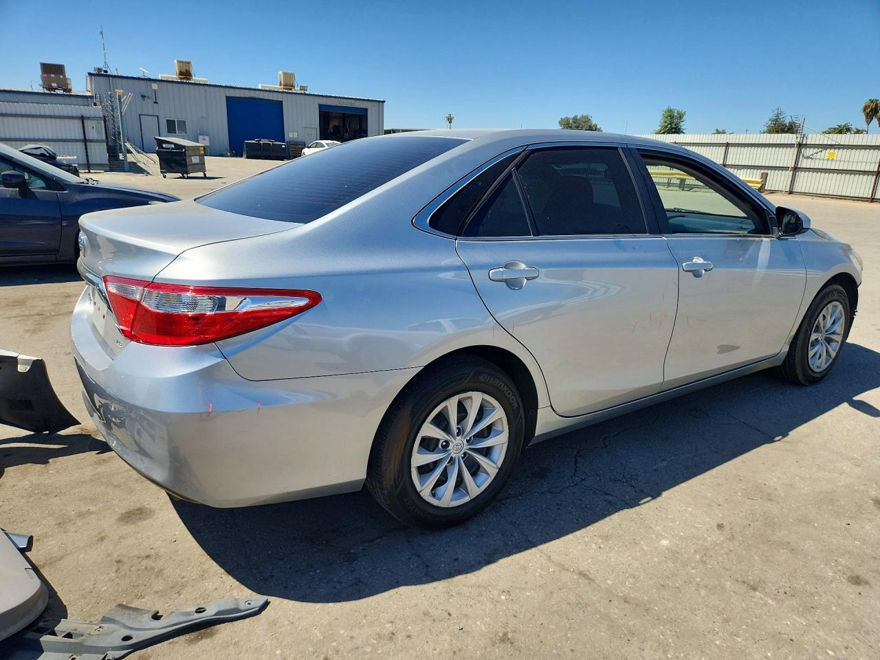 2017 TOYOTA CAMRY LE — снимка 3