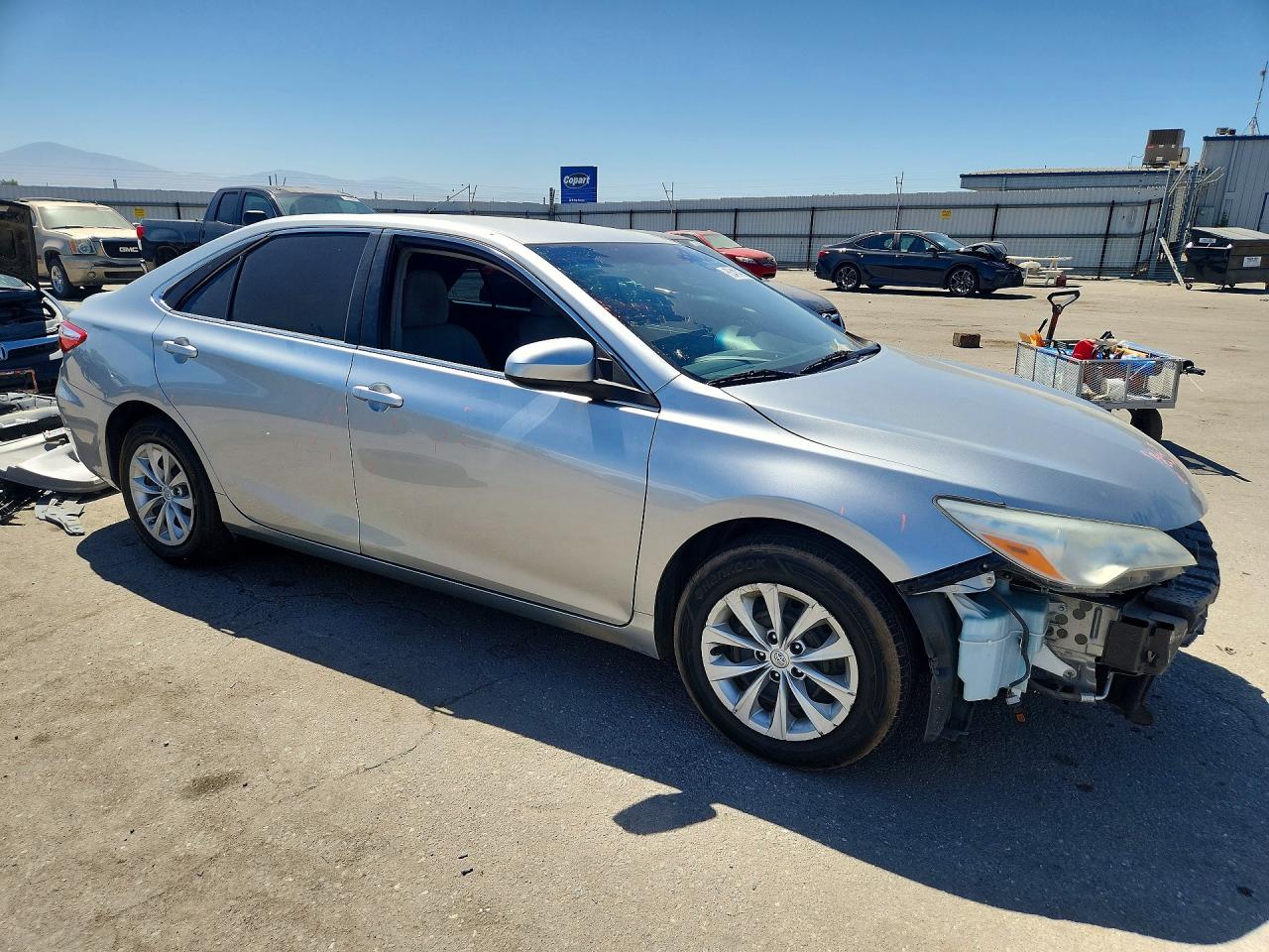 2017 TOYOTA CAMRY LE — снимка 4