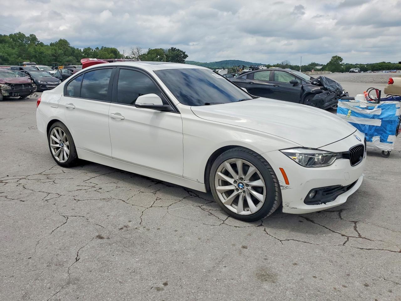 2018 BMW 320 I — снимка 4