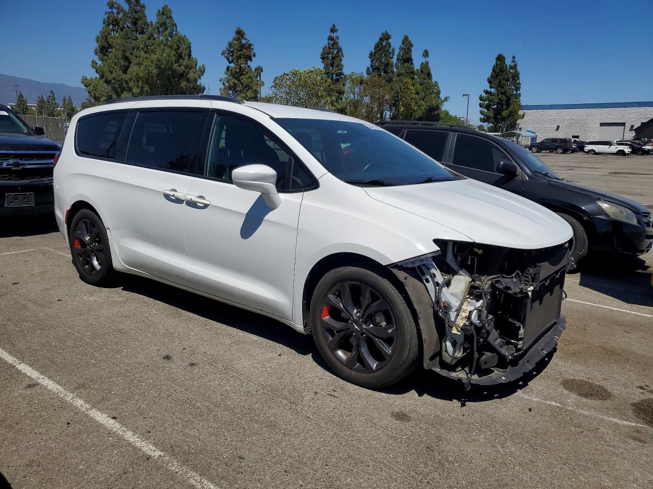 2018 CHRYSLER PACIFICA TOURING L — снимка 4