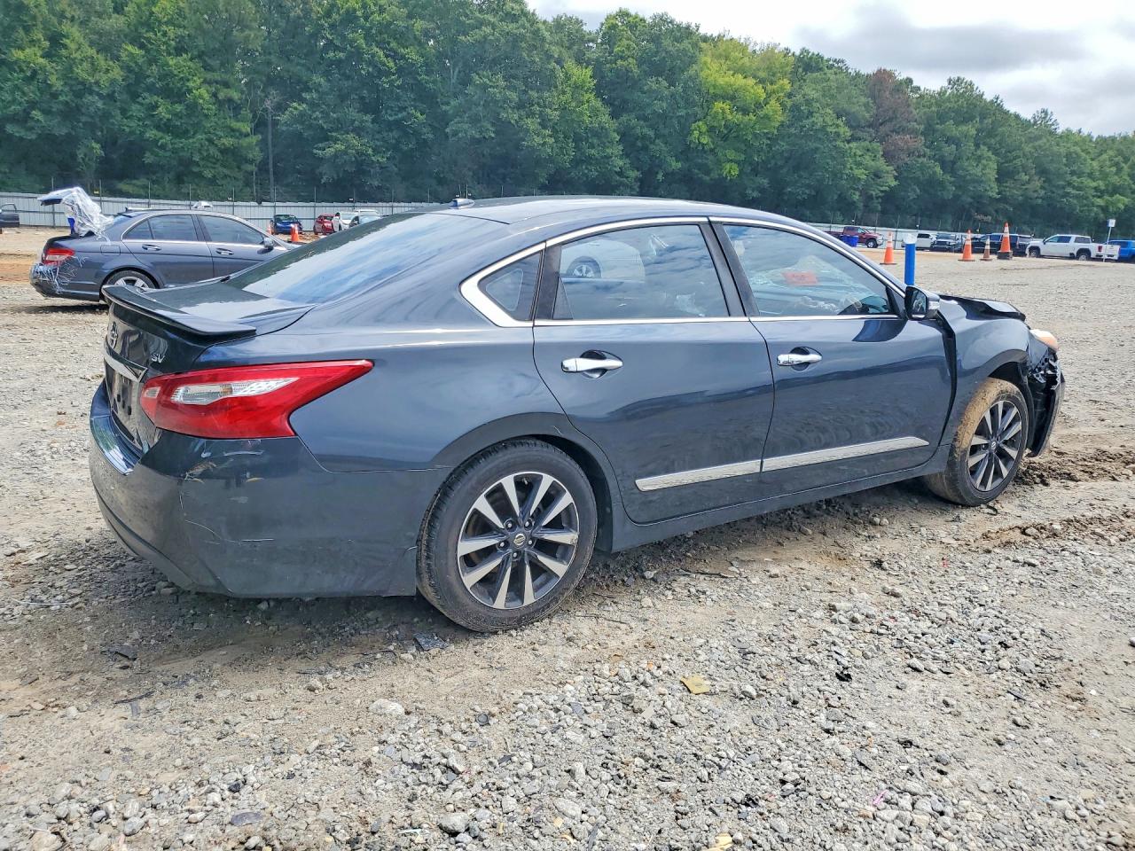 2016 NISSAN ALTIMA 2.5 SV — снимка 3