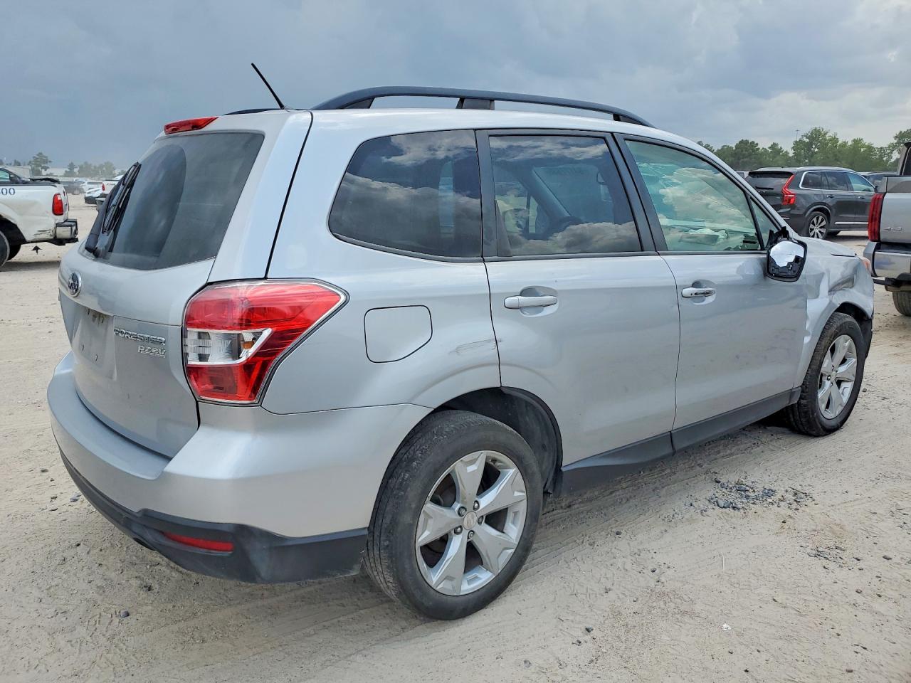 2015 SUBARU FORESTER 2.5I PREMIUM — снимка 3