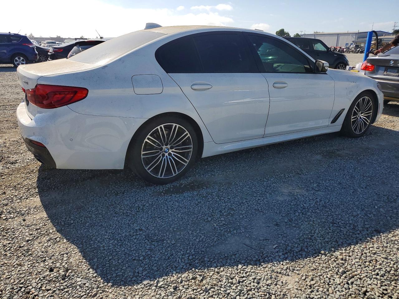 2019 BMW 530 I — снимка 3