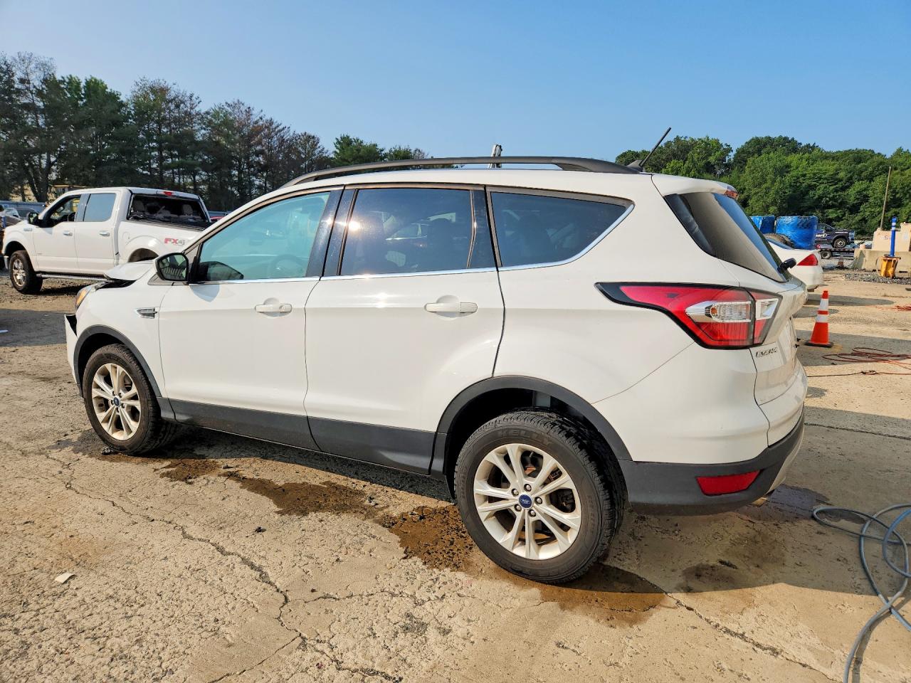 2018 FORD ESCAPE SE — снимка 2