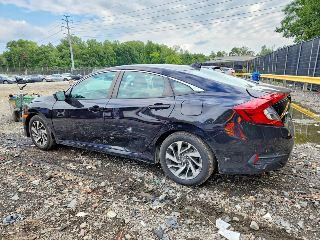 2017 HONDA CIVIC EX — снимка 2