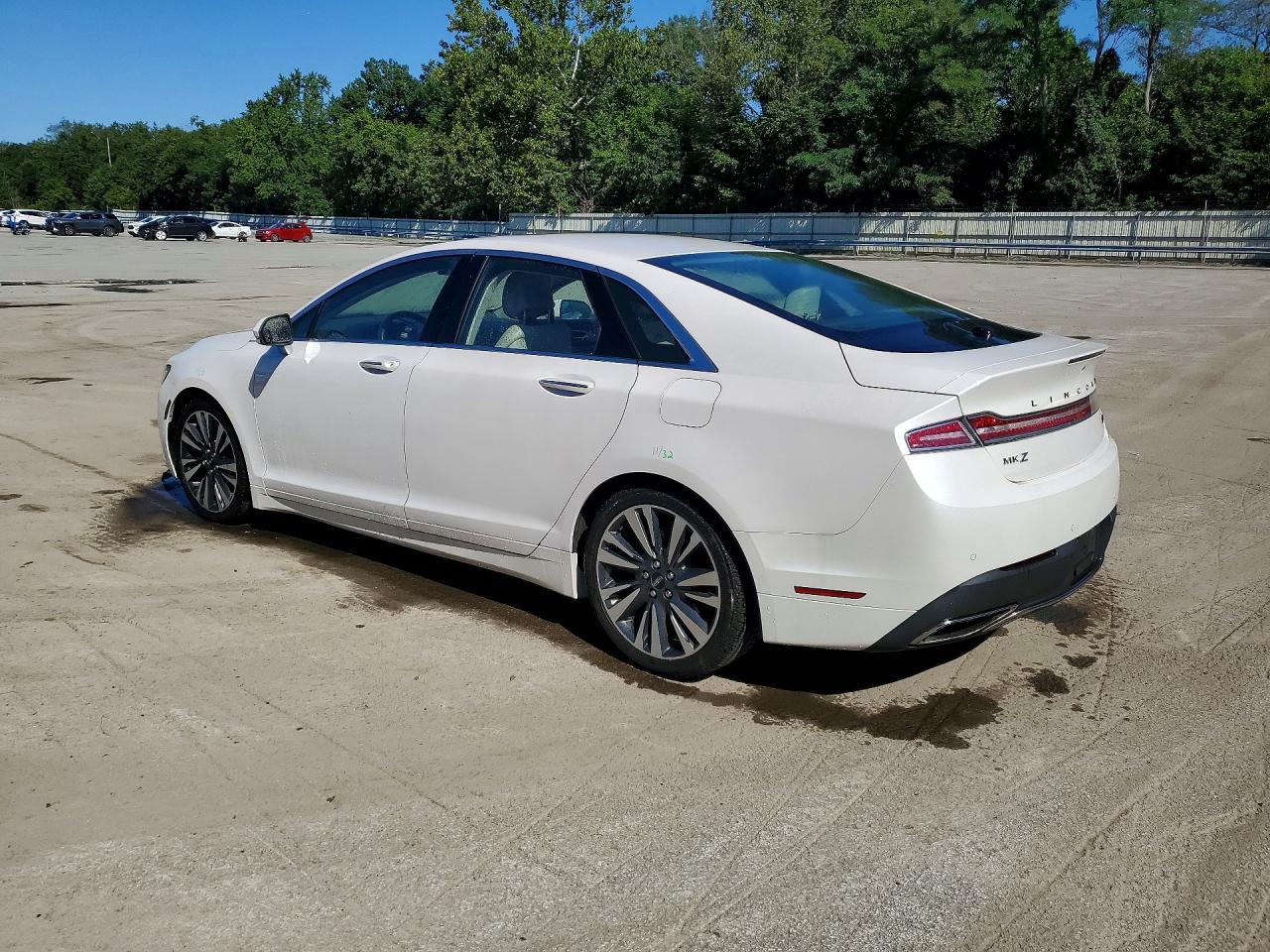 2017 LINCOLN MKZ RESERVE — снимка 2