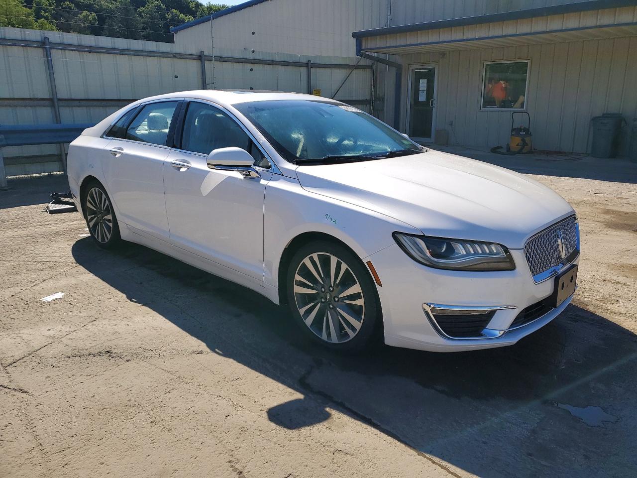 2017 LINCOLN MKZ RESERVE — снимка 4