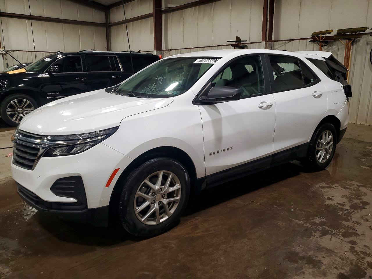 2023 CHEVROLET EQUINOX LS