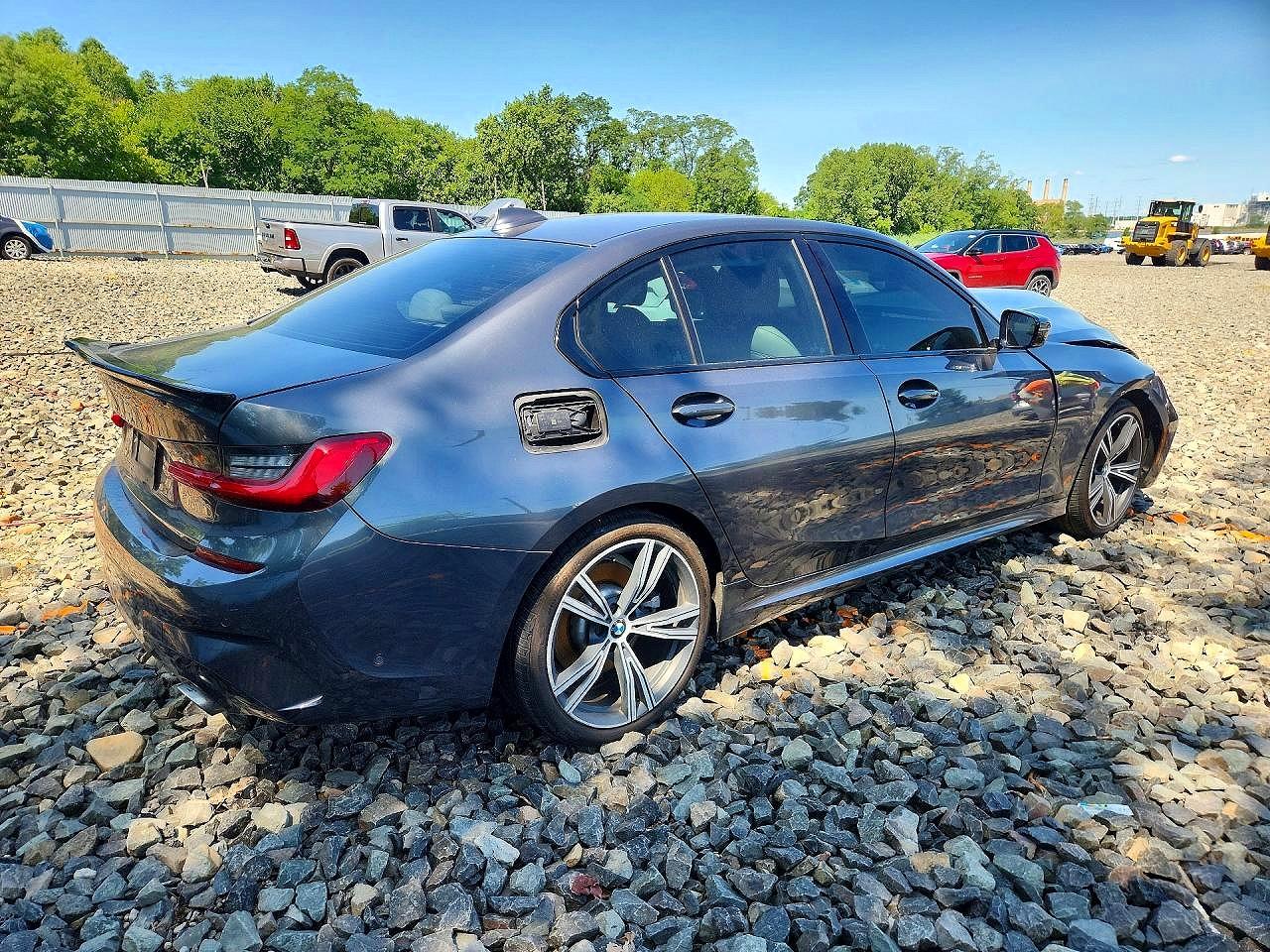 2020 BMW 330XI — снимка 3