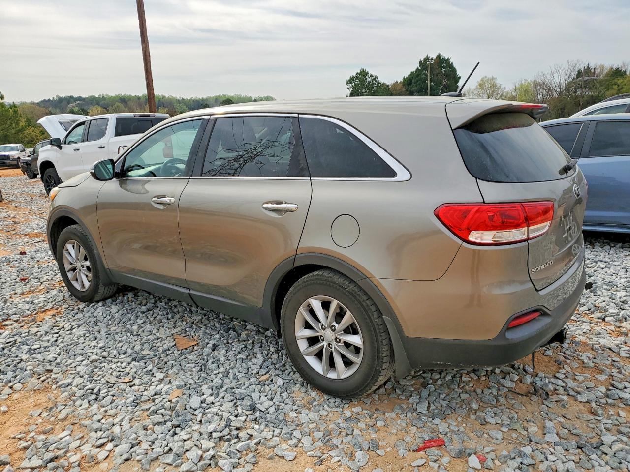 2017 KIA SORENTO L — снимка 2