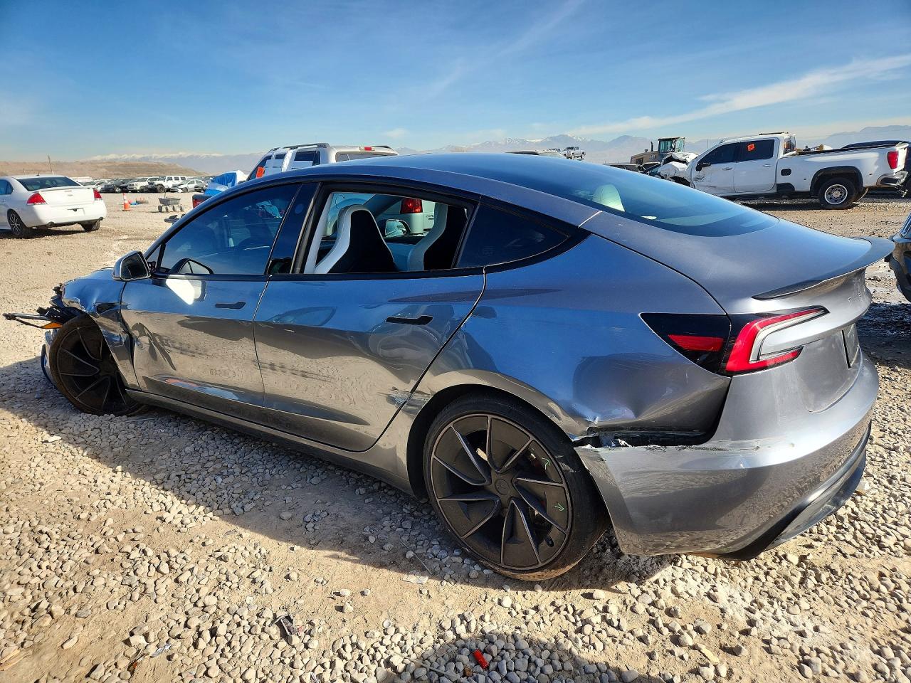 2024 TESLA MODEL 3 — снимка 2
