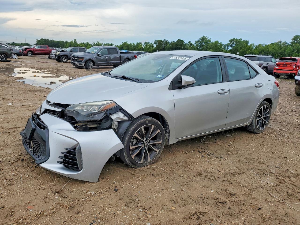 2017 TOYOTA COROLLA SE