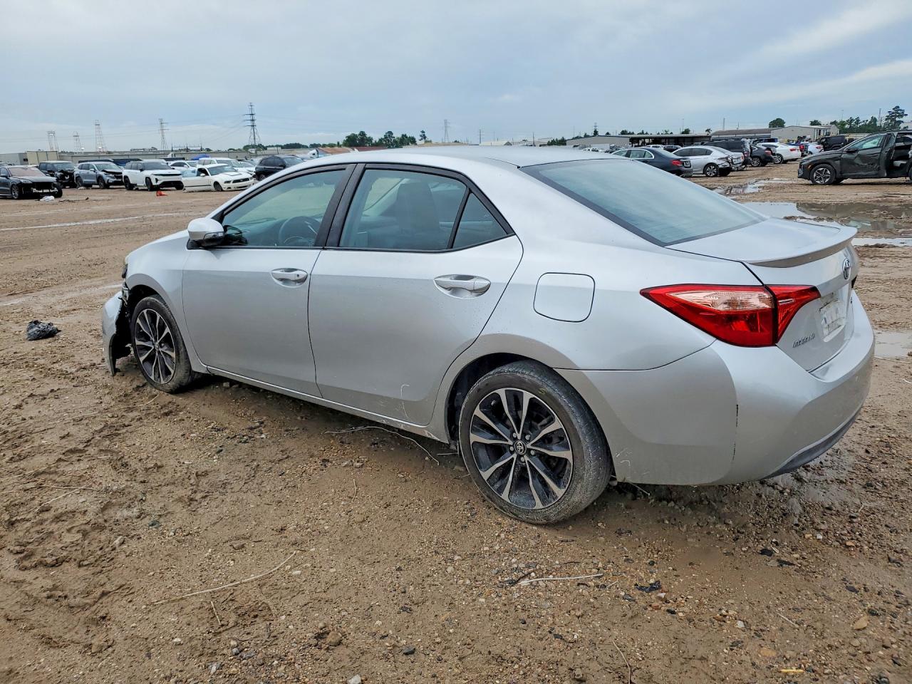 2017 TOYOTA COROLLA SE — снимка 2