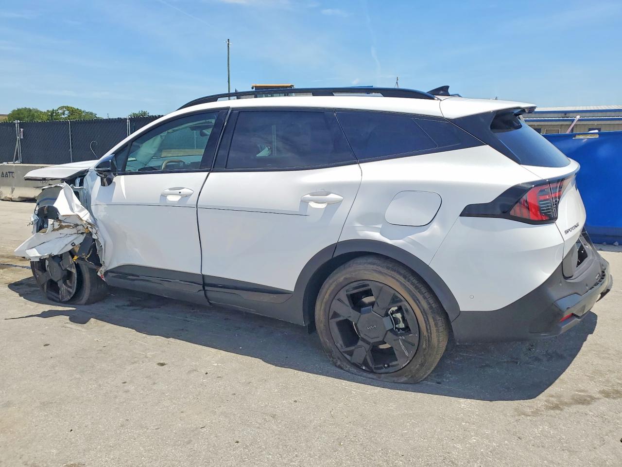 2026 KIA SPORTAGE X LINE — снимка 2